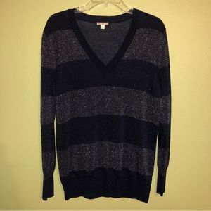 GAP Navy & Silver Metallic Shimmer Holiday Long-Sleeve Light-Weight Top